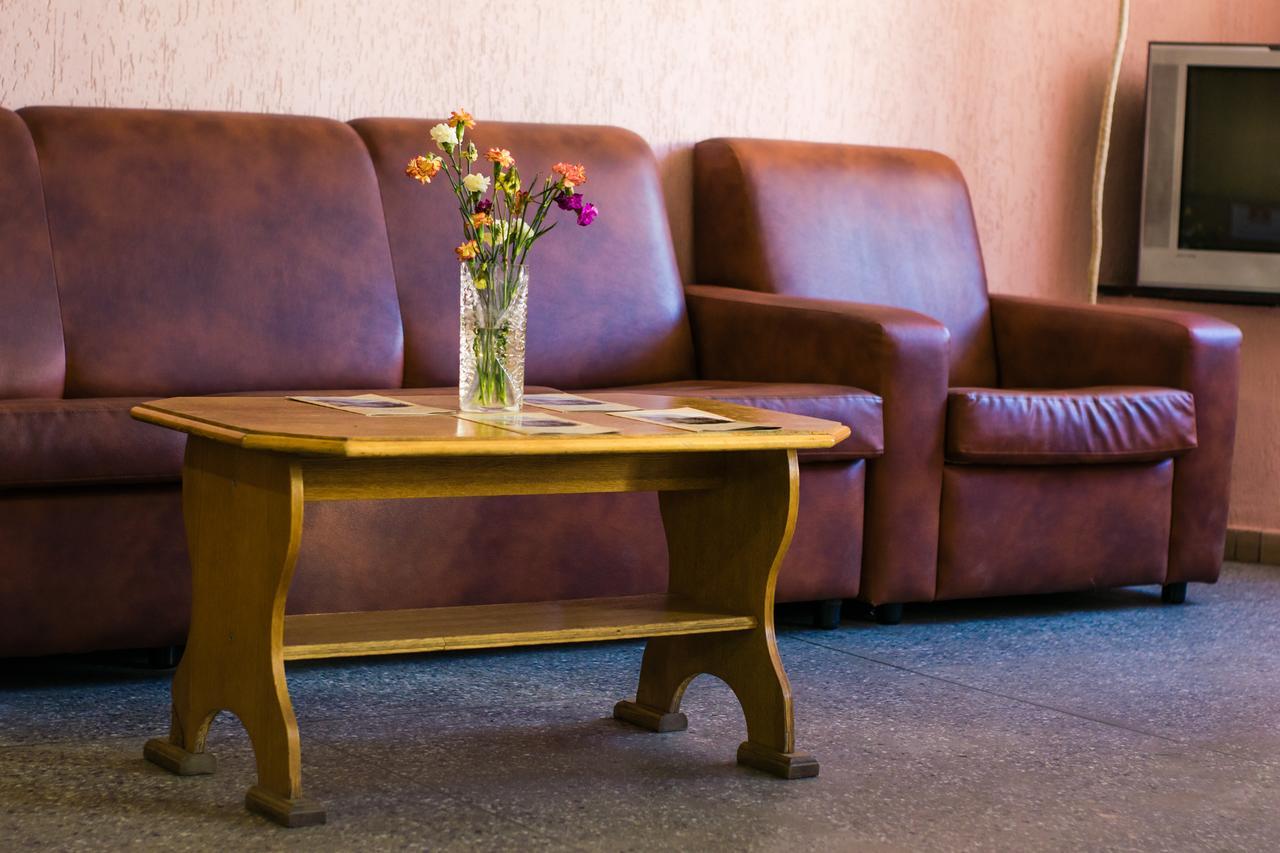 جومل Hotel Gotsor For Competitive Sports المظهر الخارجي الصورة