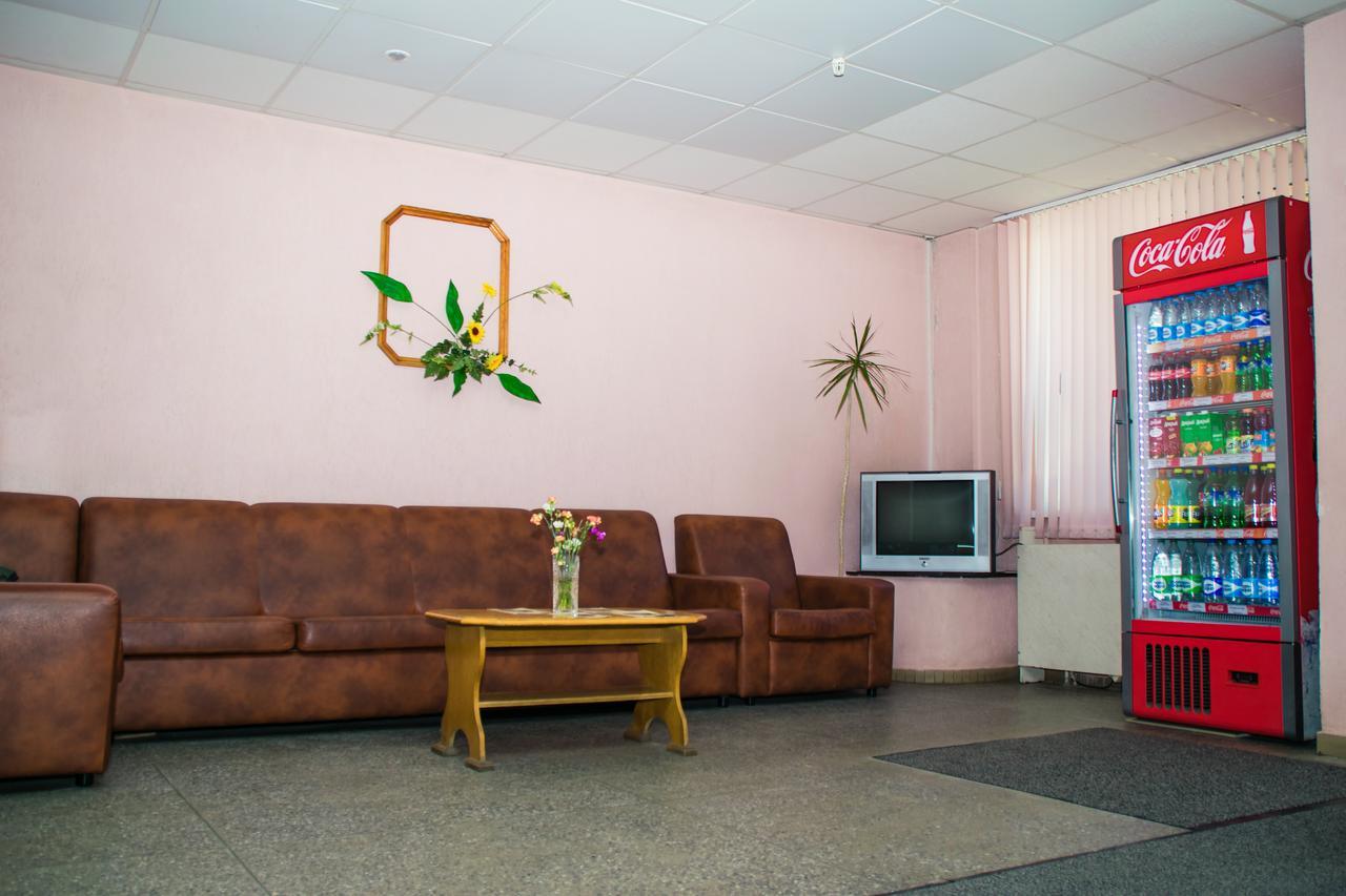 جومل Hotel Gotsor For Competitive Sports المظهر الخارجي الصورة